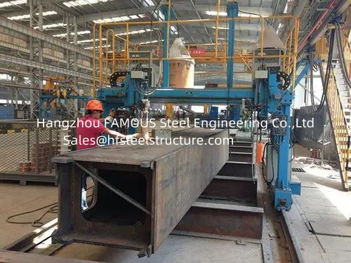 CHINA Große Spannen-Stahlkonstruktions-Bau-Fertigkasten-Spalten-Mitglieder besonders angefertigt fournisseur