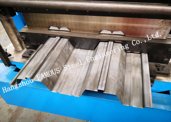 China Galvanisierte zusammengesetzte Metalldecking-Stahlverschalung für Boden-Platten-System-Bau fournisseur